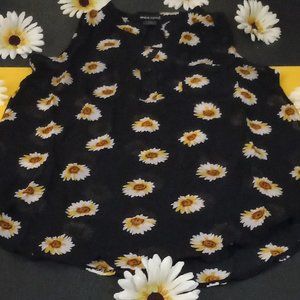 Sleeveless flowered top